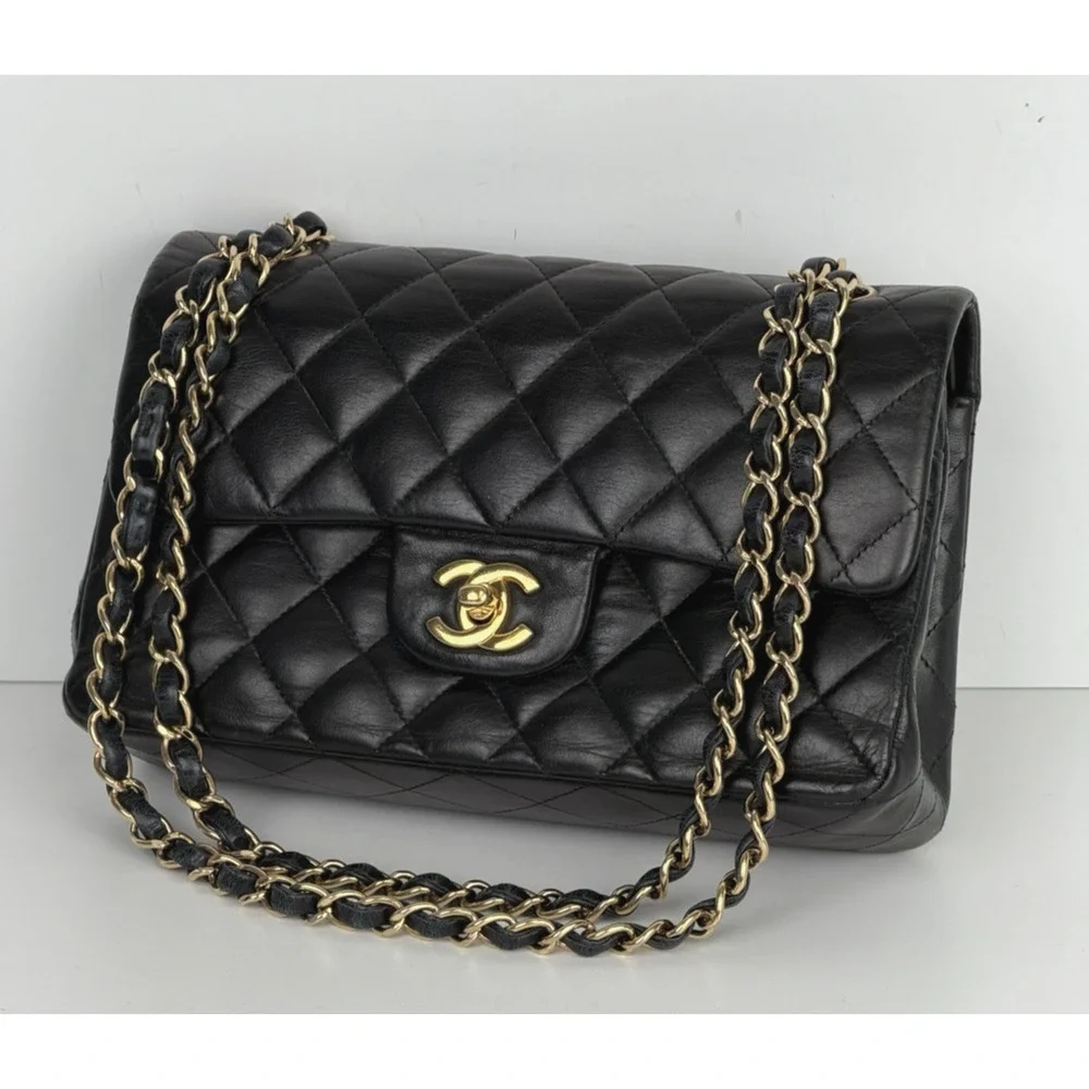 CHANEL Shoulder Bag Double Flap Small Black Quilted Leather 2009-2010 U2 - Picture 1 of 15